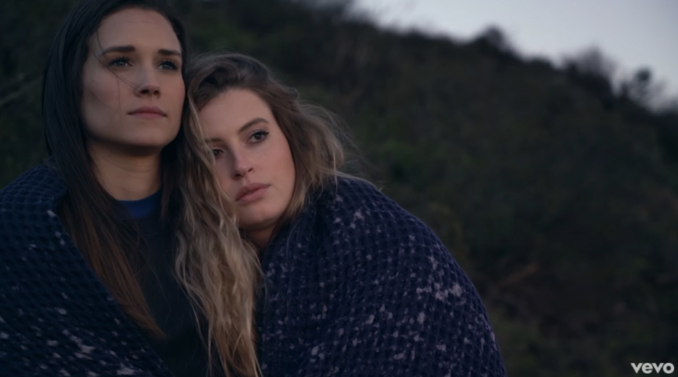 13 Responses LGBTQ+ Members Wish They Could Give Over Holiday Dinner When Their Family Asks About Their Love Lives