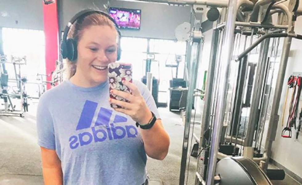 To All The Girls Writing 'Lose Weight' As Their 2020 Resolution, Let's Do This