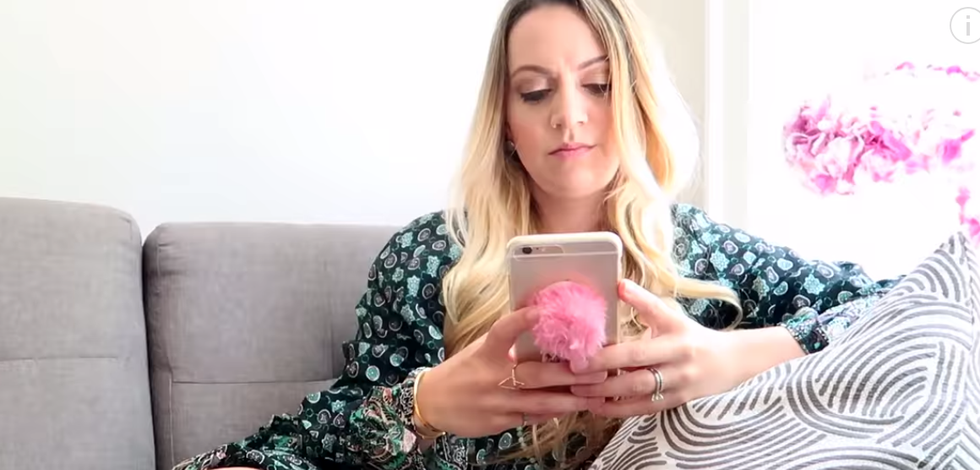 If You're a Bad Texter–Or Bad At Living In The 21st Century–These 11 Things May Sound Familiar