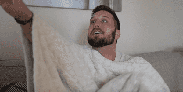 6 Types Of People You HATE To Watch Sports With