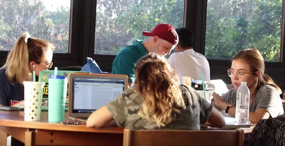 10 Things You Can Do To Keep Your Grades From Getting You Down During The Mid-Semester Slump