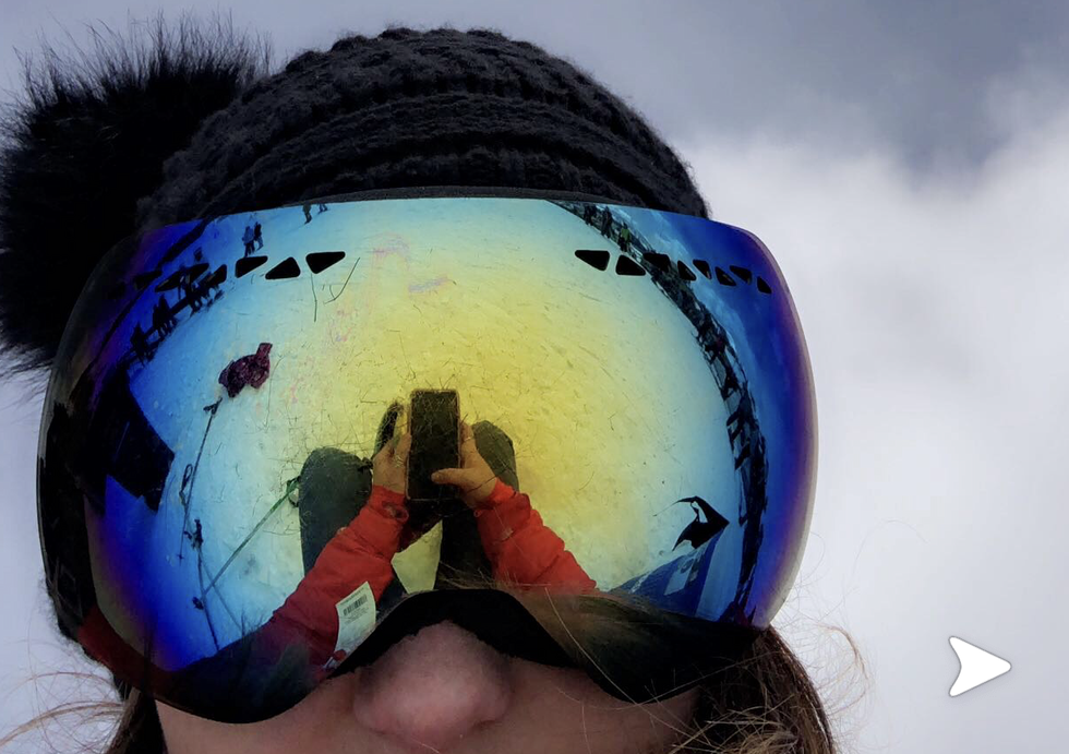 What To Pack For A Ski/Snowboarding Trip: The Essentials