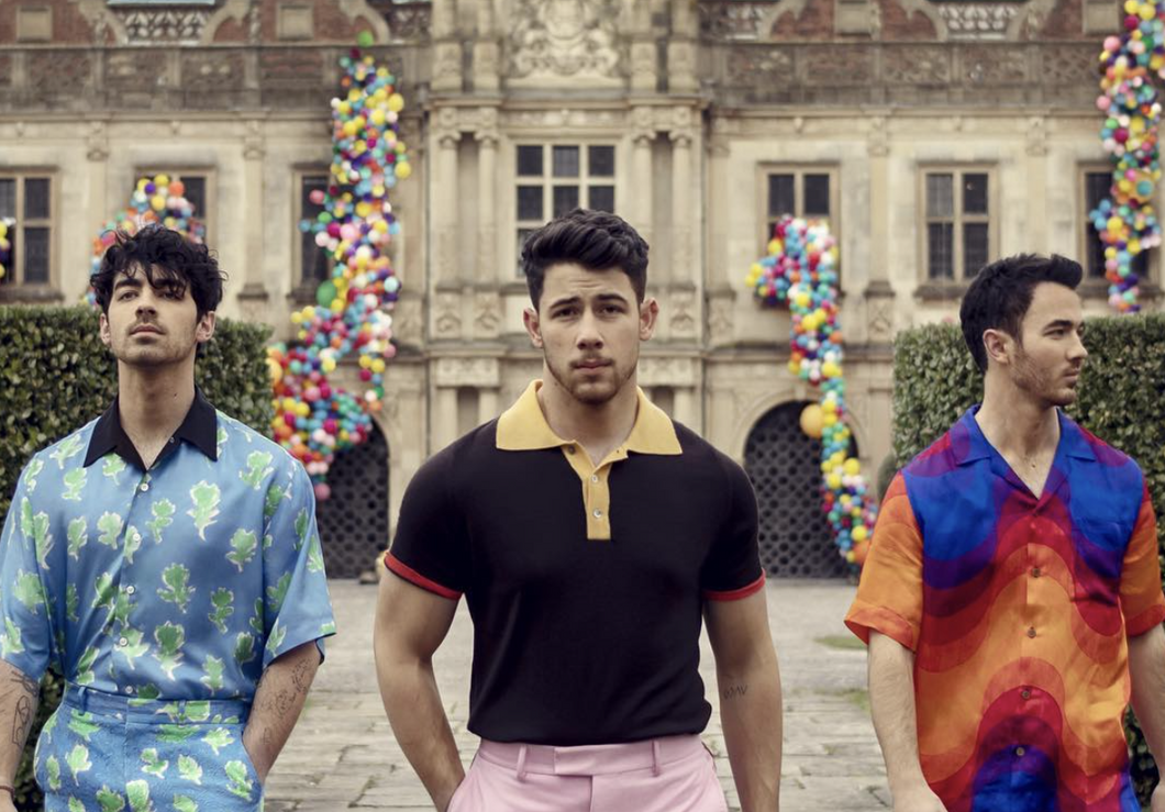 12 Songs That Prove You're A Sucker For The Jonas Brothers