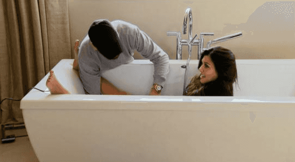 10 Weird Things That Are Only Normal When You’re In A Long-Term Relationship