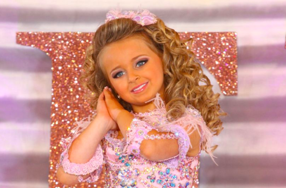 Terrors Behind "Toddlers & Tiaras" - Beauty Pageants Need To Go!