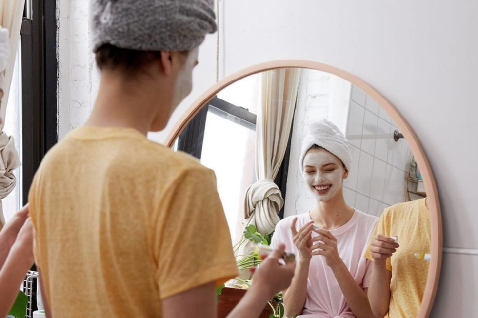 The Inconsistency In Women's Clothing Sizes Is A Joke, And It's Bad For Body-Positivity