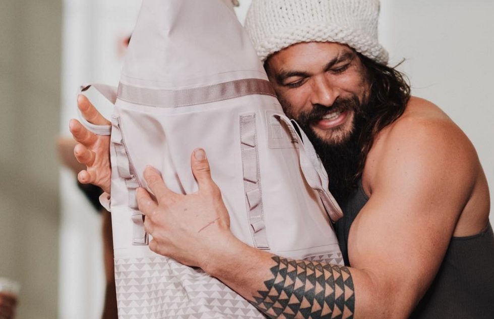 6 Reasons Every College Girl Would Commit A Felony To Hook Up With Jason Momoa