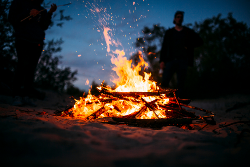 7 Songs You Need For Your Final Campfire Of The Summer