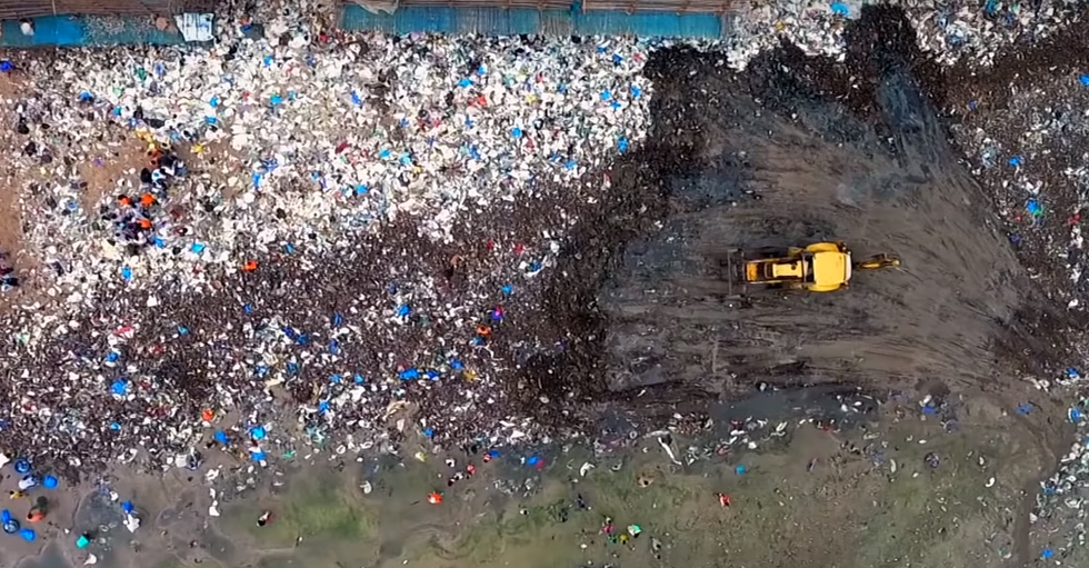 Plastic Cutlery Needs To Go: Airplane And Simple