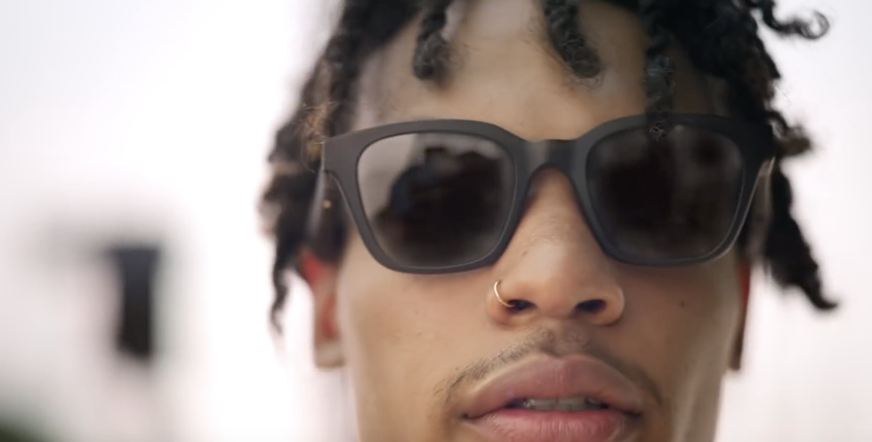 Watch out Airpods, There's a New Type of Headphone In Town