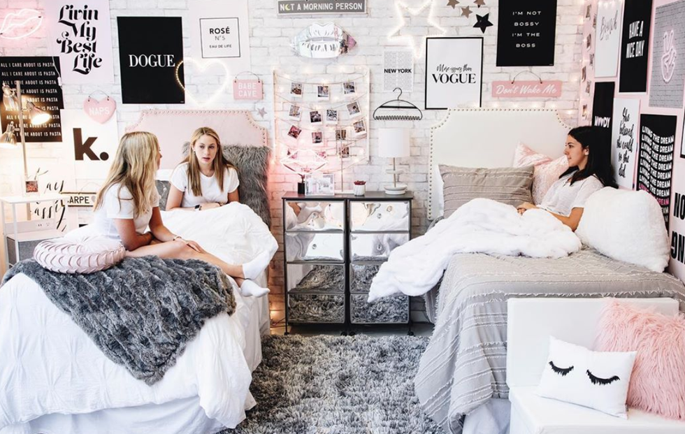 Classic One-Liners You've Definitely Swapped With Your Roomie