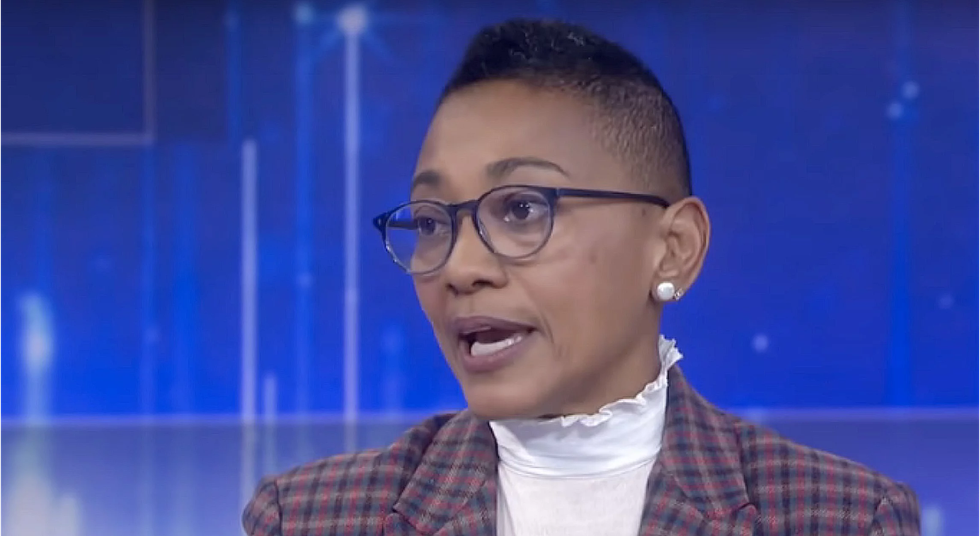 Robyn Crawford May Have Outed Whitney Houston And That Is Not Okay