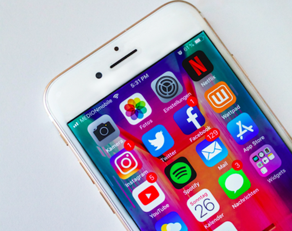 A Stroll Down Meme-ory Lane: Recapping The Most Iconic Memes of 2019