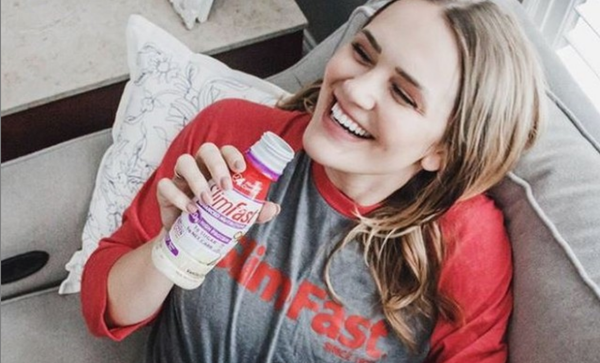 These 13 Absurd Fad Diets Ruled The 2010s, But There Is 0 Reason For Us To Bring Them Into 2020