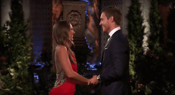 17 Of The Best 'The Bachelor' Tweets That Perfectly Sum Up The Season 24 Premiere