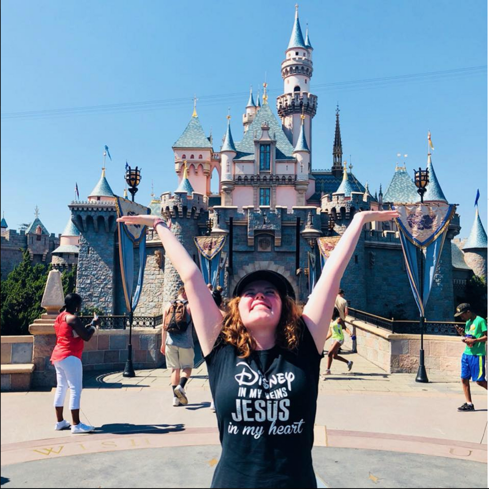 If You've Ever Been To Disneyland, I'm Sure You've Met These 12 Different Types Of People