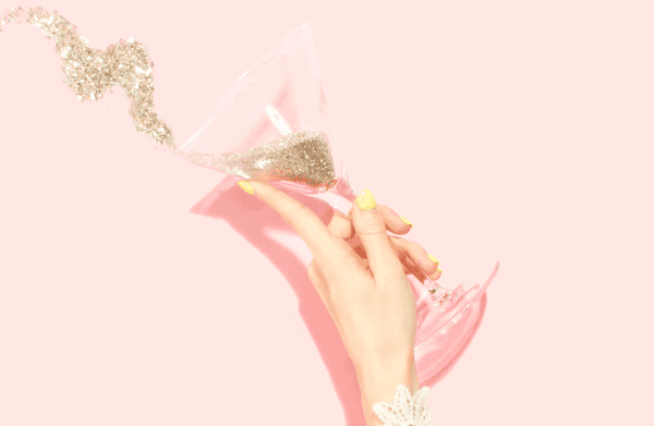 10 Resources For The 21st-Century Girl Who's Trying To Get Sober