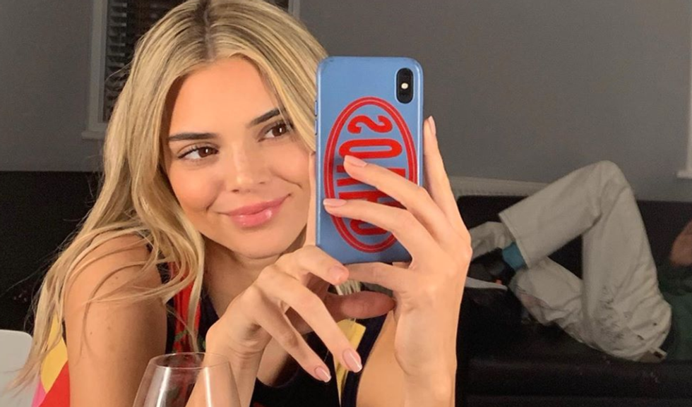 These Home Hair Dyes Are IMPOSSIBLE To Mess Up, So You Can Stop Covering Your Roots With Headbands