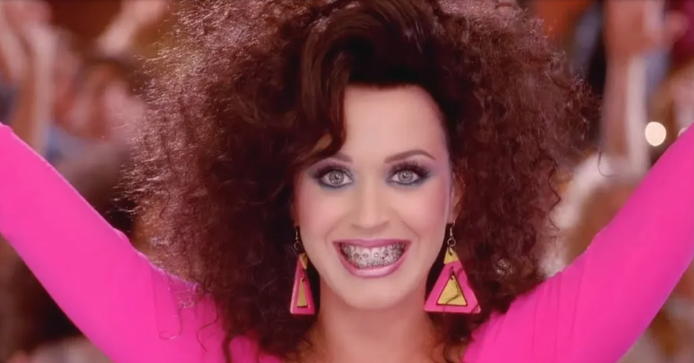 A Playlist From The iPod Of A Middle Schooler In 2013