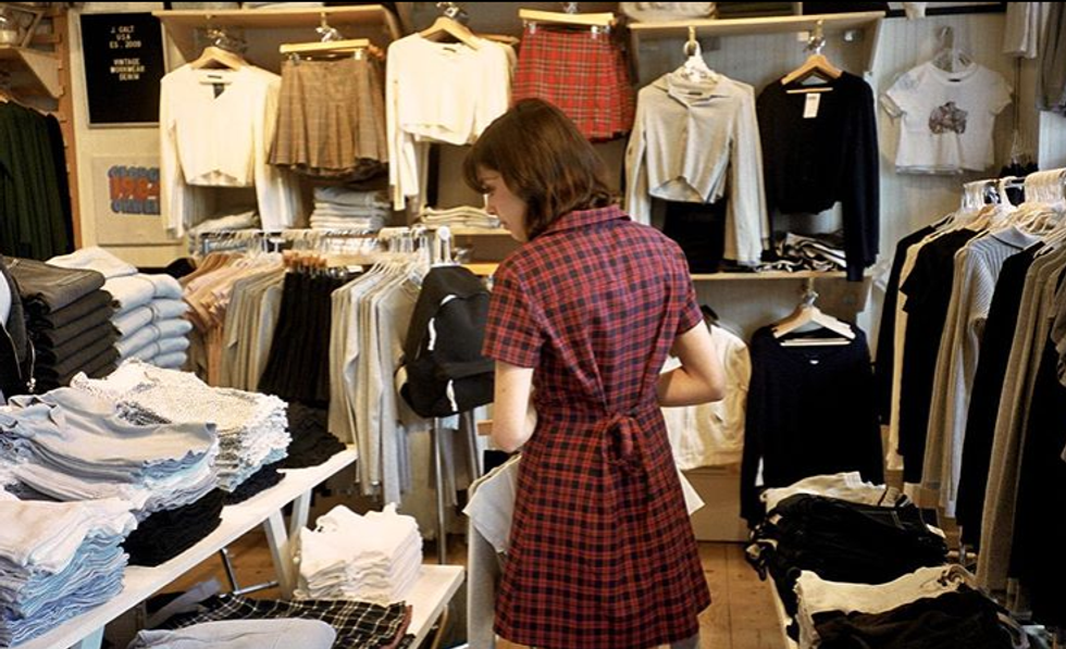 These 5 Rare Brandy Melville Items Are Over $100, And Should Be Avoided At ALL Costs For Poor Quality