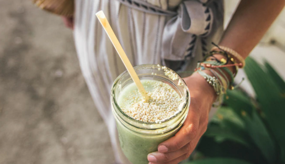 This 3-Step Vegan Matcha Latte Has Been The Antioxidant-Rich Secret To My Health This Year