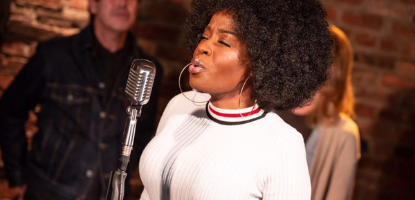 I Talked To Broadway Artist/Disney Star Jeannette Bayardelle About Her BLM Experience Amidst COVID