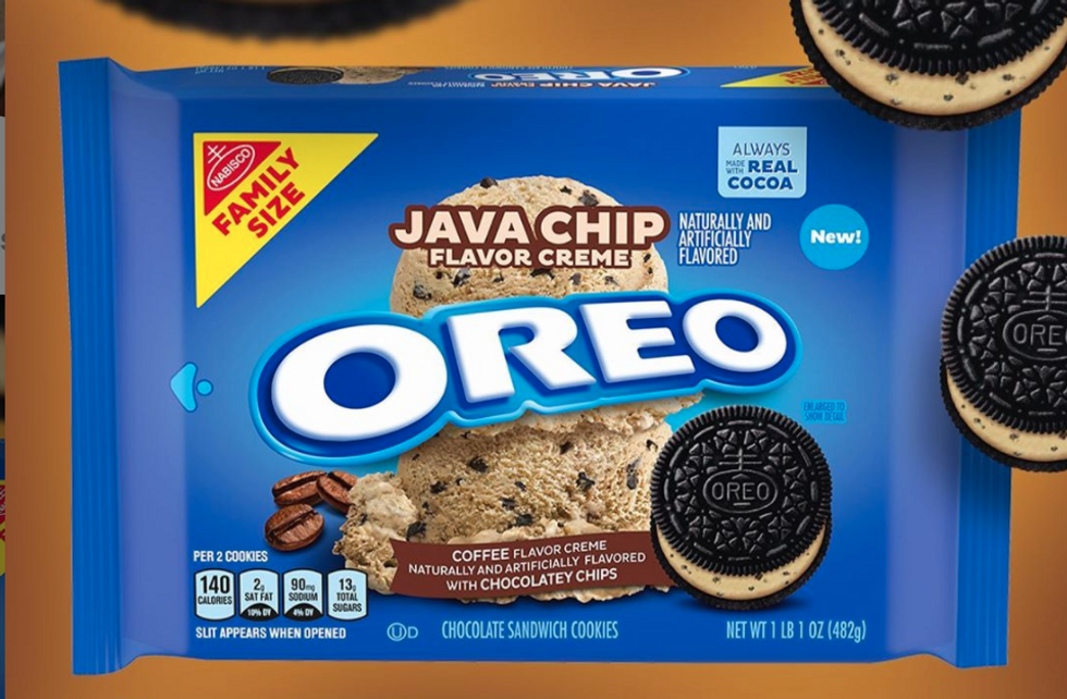 Oreo Just Dropped A Java Chip Flavor, And It's The Only Excuse I Need To Eat Cookies For Breakfast
