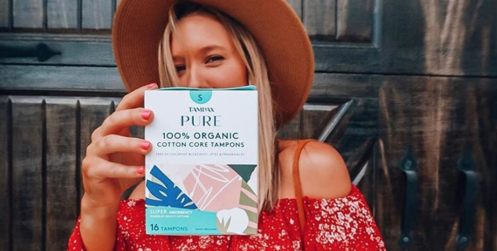 7 Toxins In Your Tampons That Are The LAST Thing You Need To Worry About While You're PMSing
