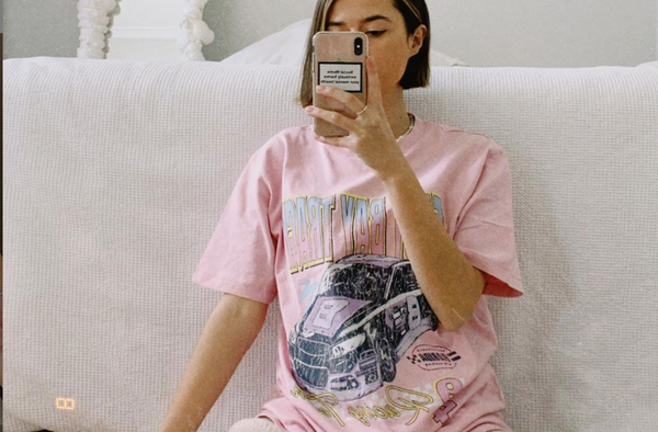 These 10 Oversized Graphic Tees Are JUST As Cute As Urban Outfitters — And They're All Under $30