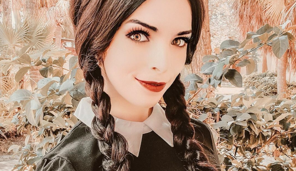 These 10 Classic Halloween Costumes Are PERFECT For Your Pandemic Costume Party