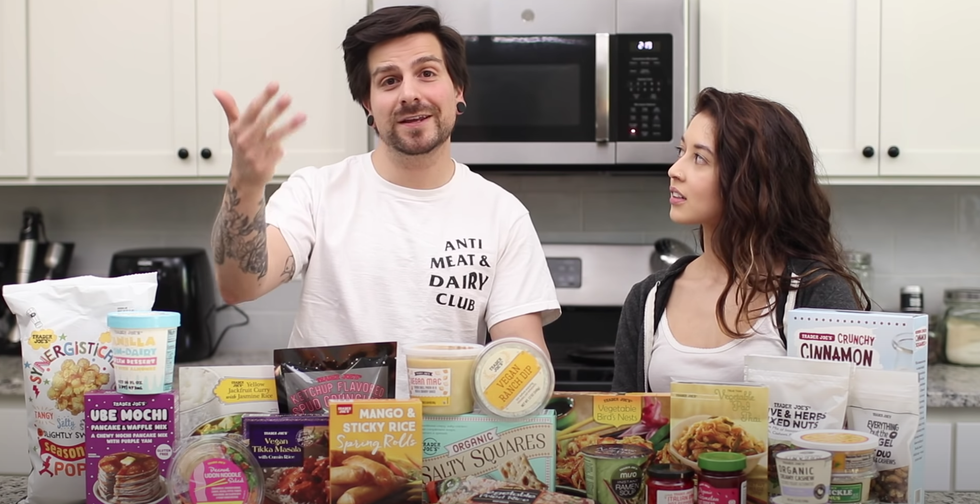 20 Trader Joe's Vegan Must-Haves My Meat And Cheese-Loving Friends ALWAYS Steal From Me