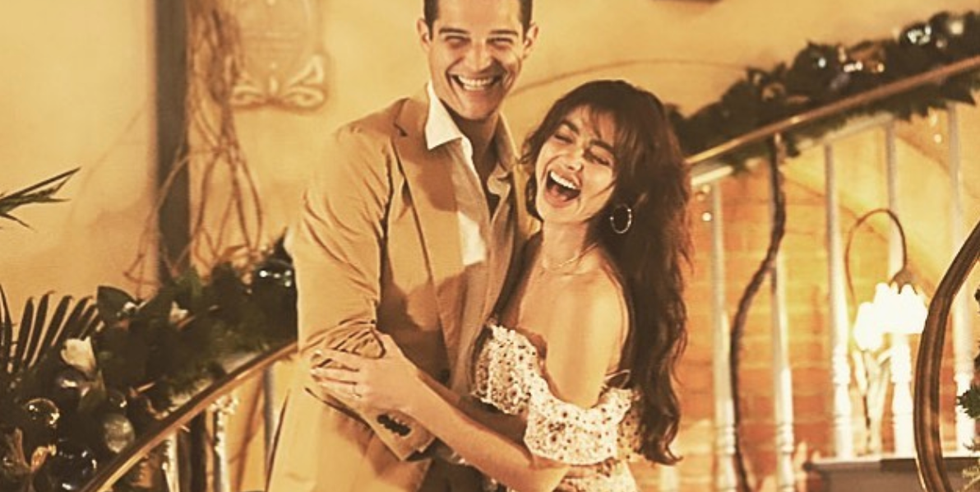 Sarah Hyland's Hair Stylist On 4 Steps To Getting Her Signature Waves — In UNDER $40