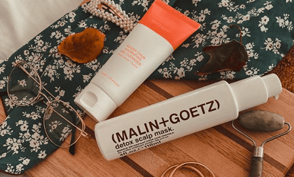 This Hair Mask Is Like A 5-Minute Head Detox — It's The Best Thing I've Ever Put On My Dry Scalp