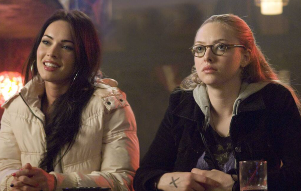 21 Spooky Movies And Shows You Should Be Watching Now That Halloween Is FINALLY Here