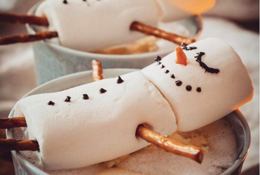 15 Ways To Up Your Ho Ho Hot Chocolate Game This Season