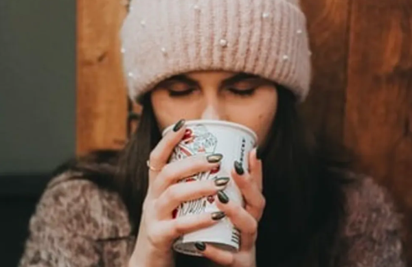 I Rated Ever Coffee Chain's Iced Caramel Latte So You Don't Have To