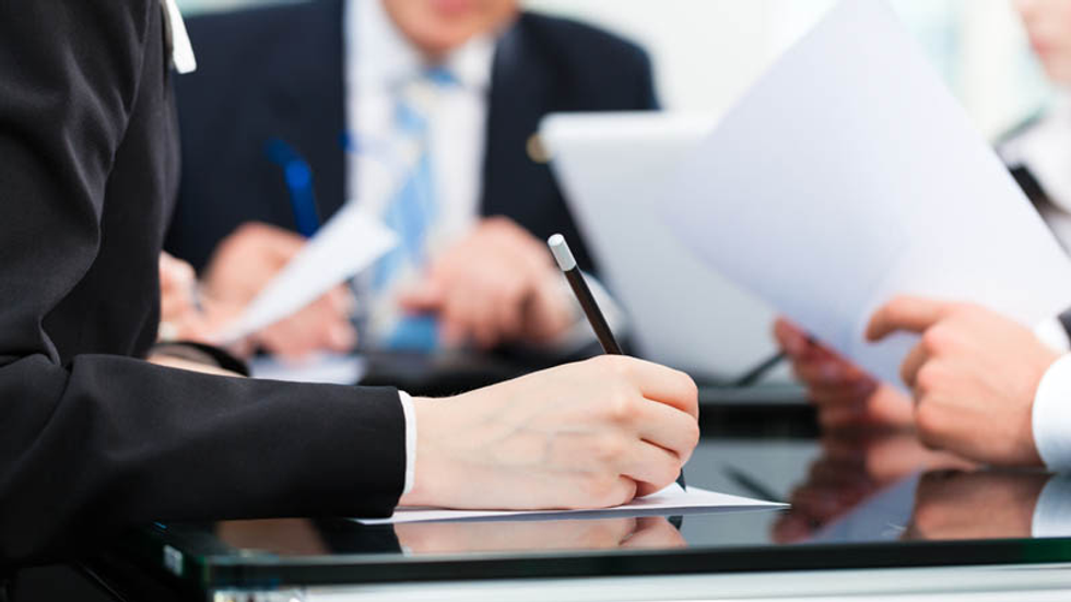 Advantages of legal support over a full-time lawyer