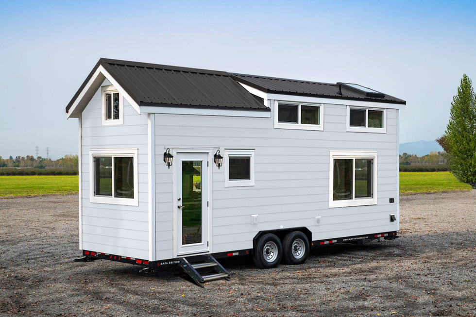 7 Benefits of Living in a Tiny House on Wheels