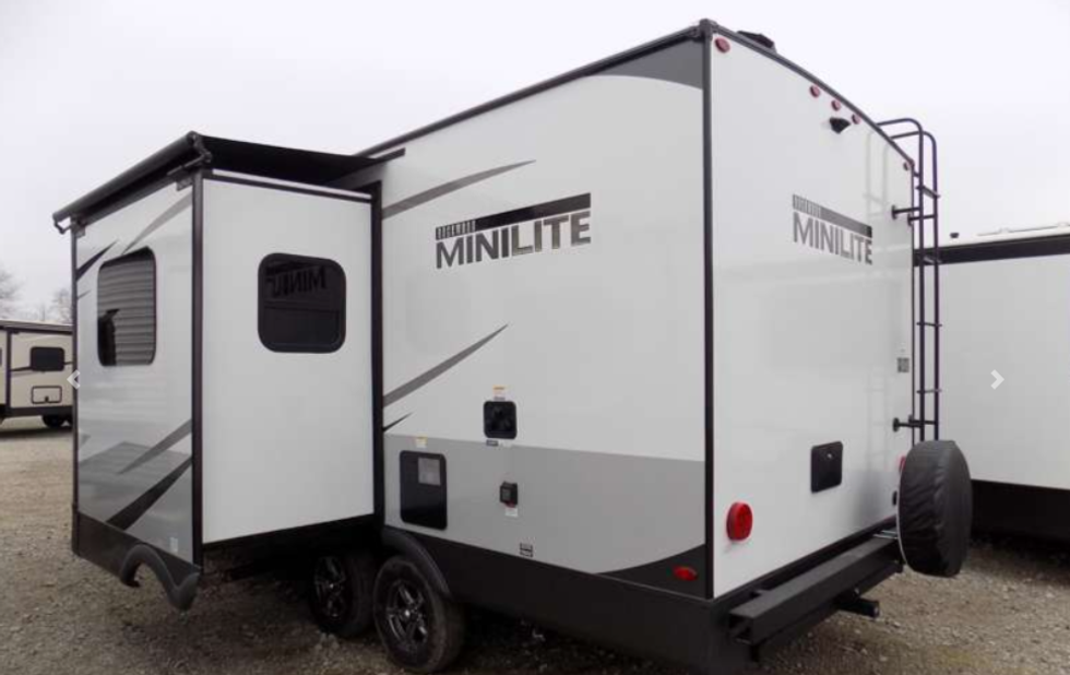 5 Essential Tips for an Unforgettable RV Camping Trip