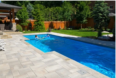 Advantages of choosing fiberglass swimming pool for home!