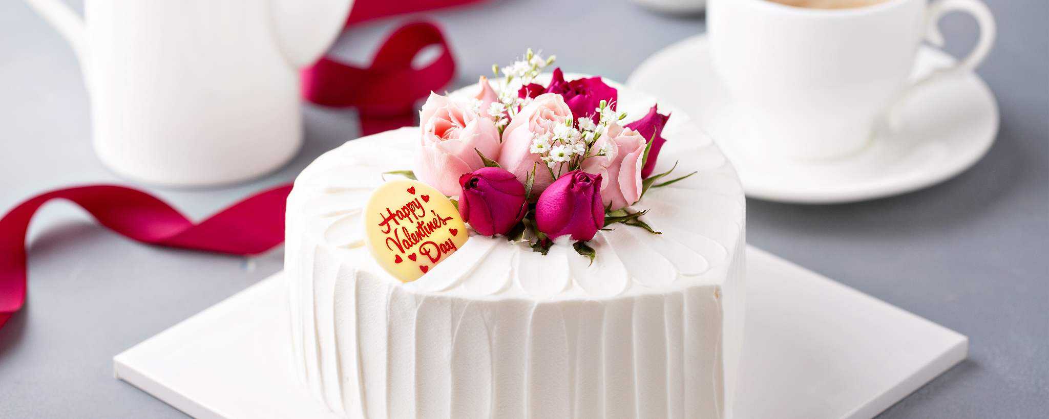 A Guide to Romantic Cakes for this Valentine's Day