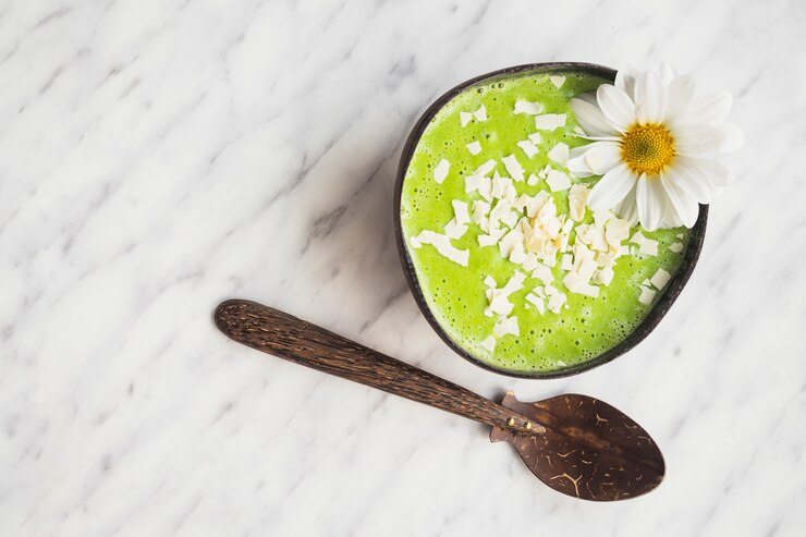 Start Your Day With A Matcha Smoothie Bowl