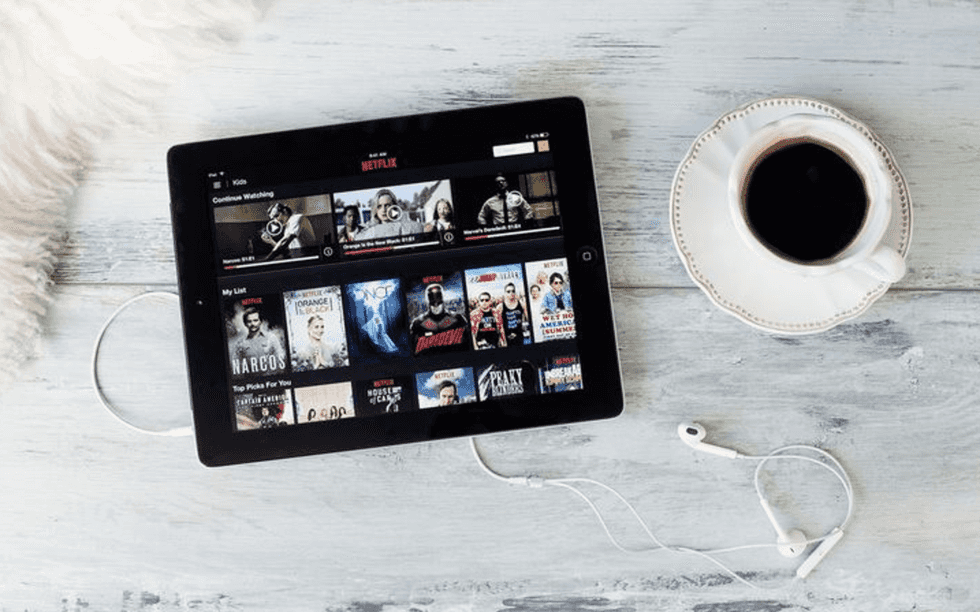 5 Netflix Shows To Binge Watch For A Newbie | The Odyssey Online