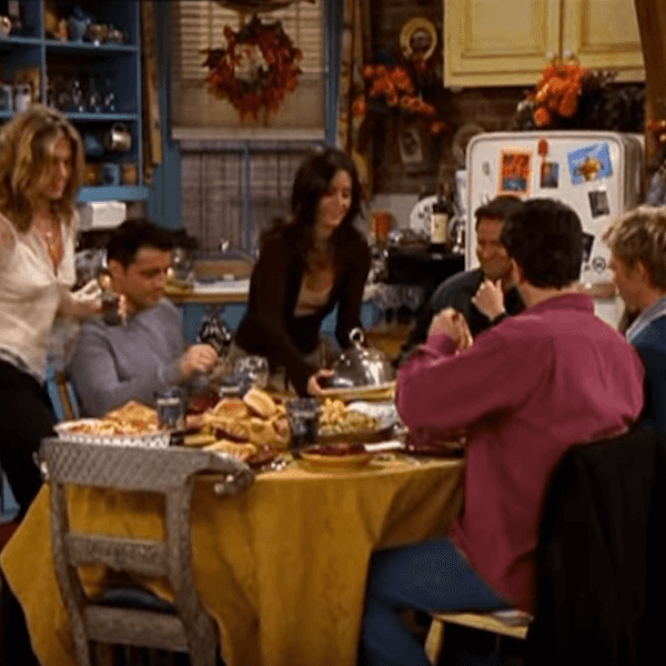 How To Plan The Perfect Friendsgiving
