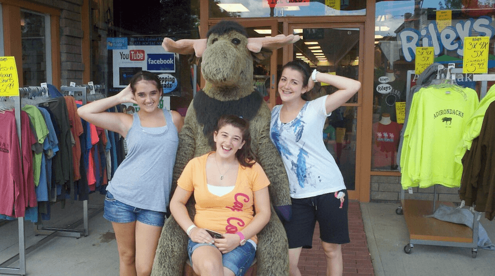 Signs You Have Been Friends For 10 Years.