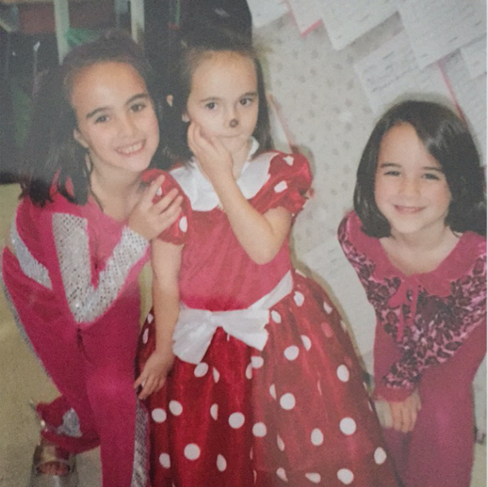 12 Struggles Older Siblings Know All Too Well