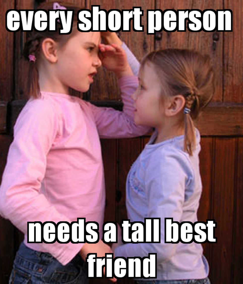 5 Perks of Having a Tall Best Friend