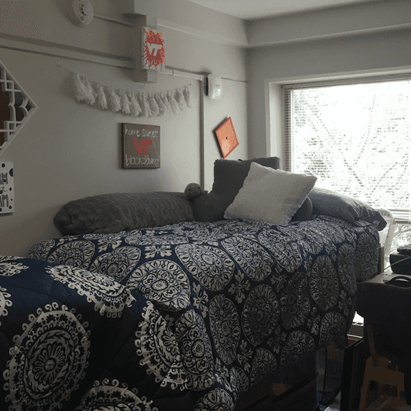 Reflection: A Freshman's Point of View On Move-In Day