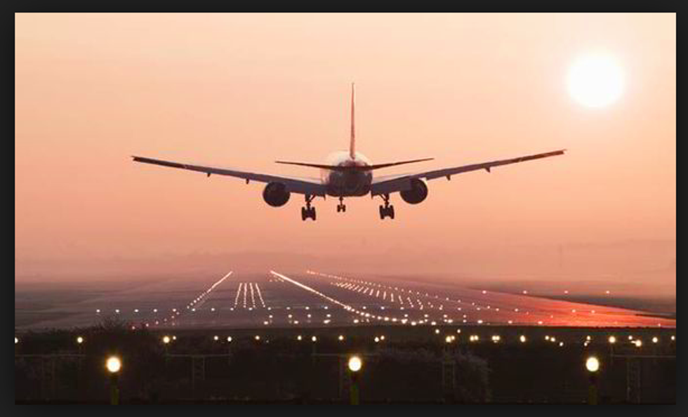 9 Essentials For Traveling