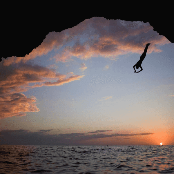 4 Perfect Cliff Diving Spots In Michigan